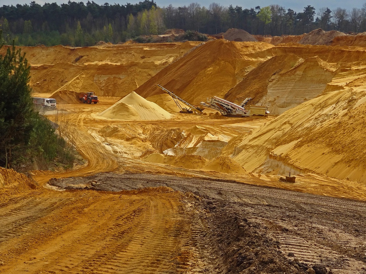 sand conveyor mining